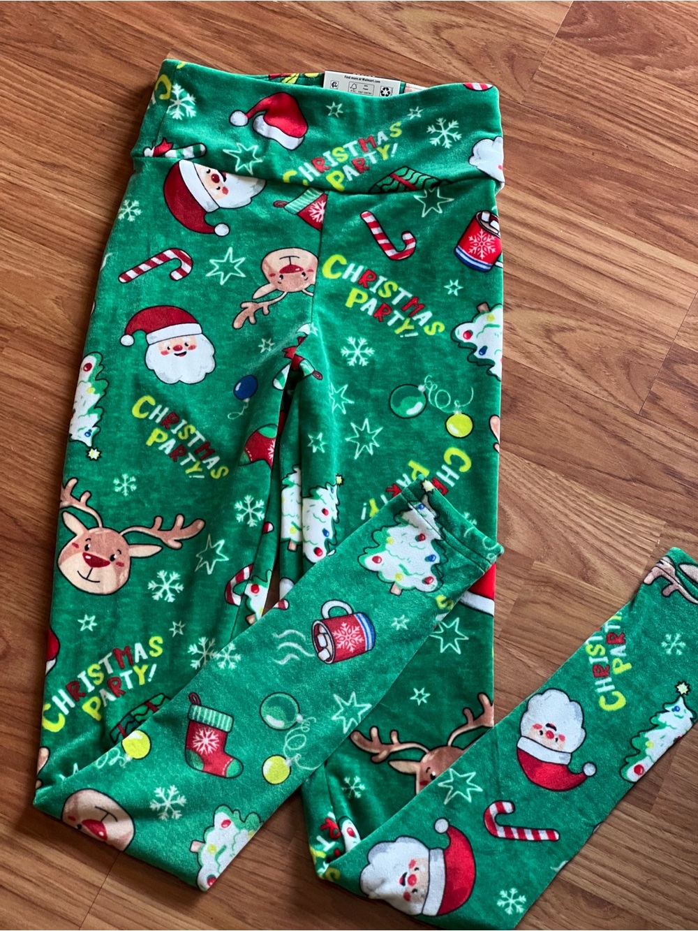 No Boundaries Green Christmas Velour Leggings